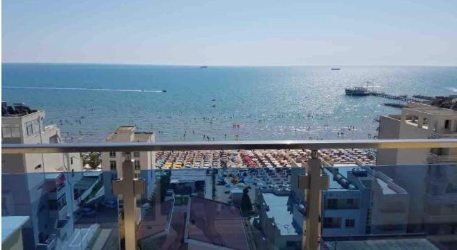 Adriatic Seaview Apartment Durrës Exteriör bild