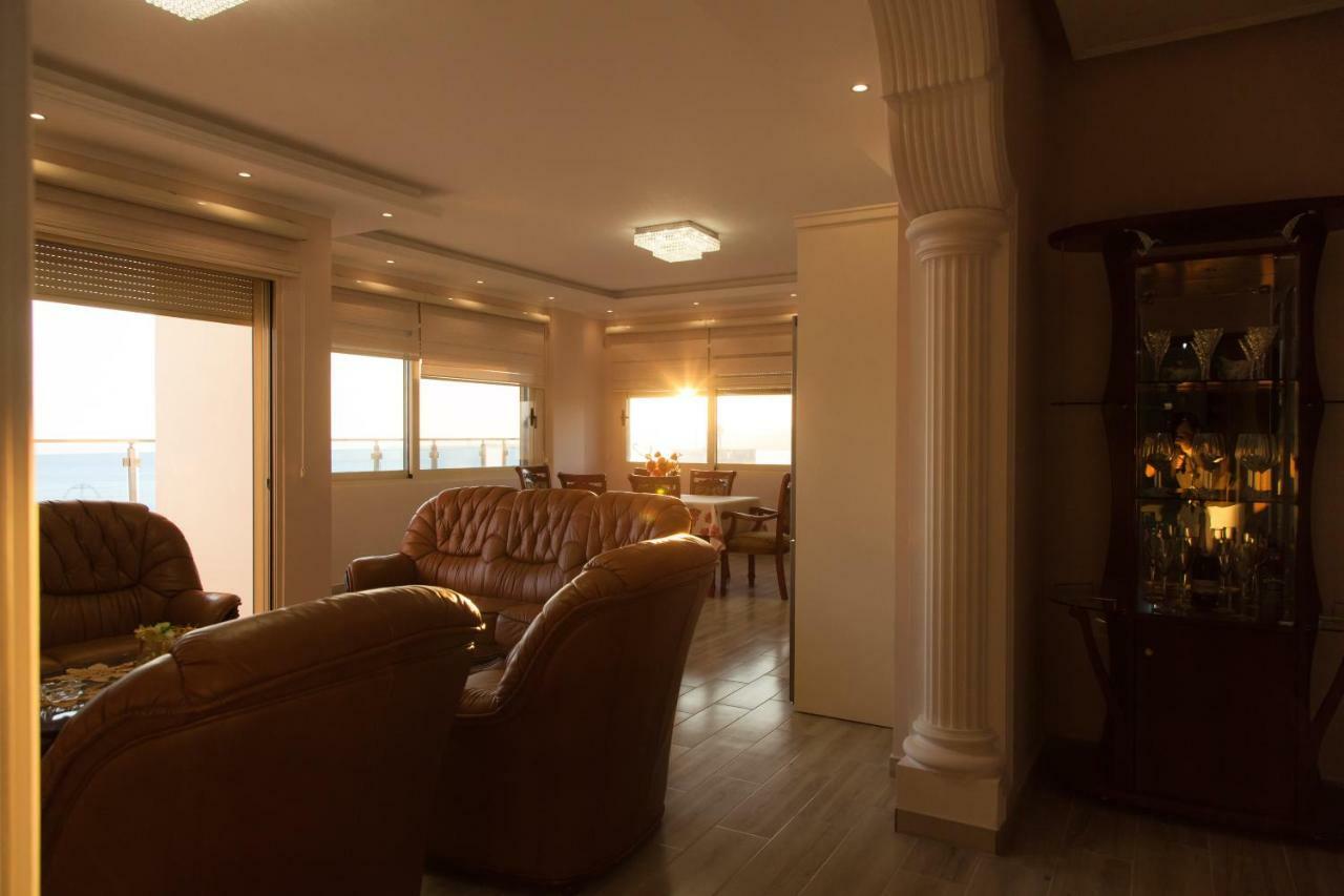 Adriatic Seaview Apartment Durrës Exteriör bild