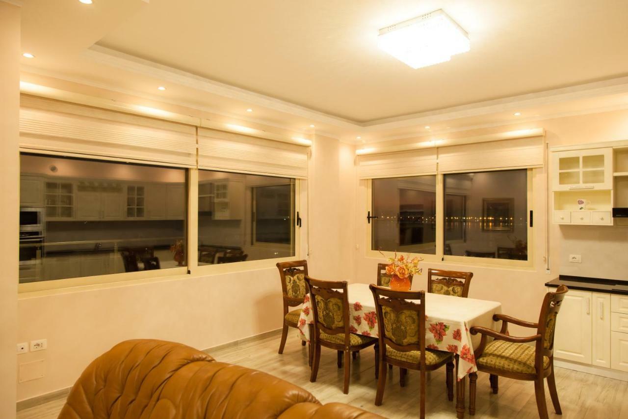 Adriatic Seaview Apartment Durrës Exteriör bild